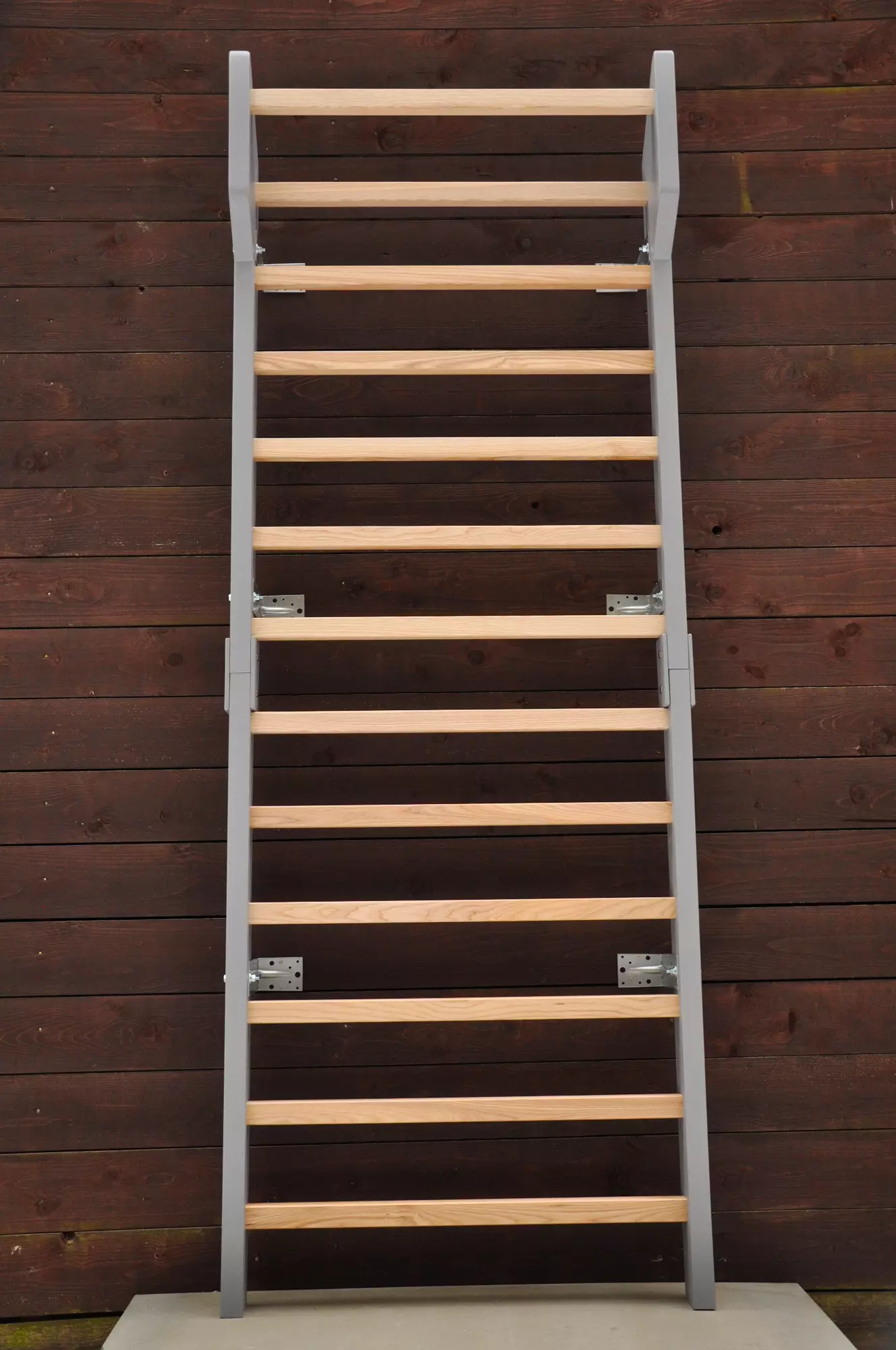 Zweeds ladder- en wandrek BarinToys Klassiek essenhout grijs klimrek het beste voor gymnastiekoefeningen en crossfit training thuisgym compex voor persoonlijke training en lichamelijk herstel.