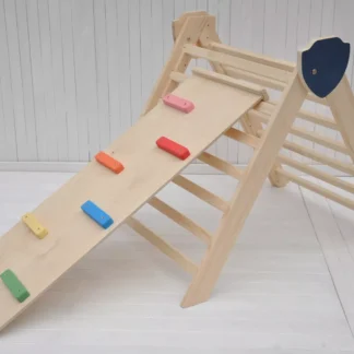 Peutergym pikler houten klimrek Champion van BarinToys winkel kopen.
