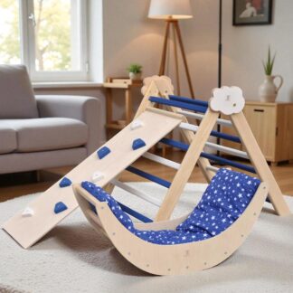 Pikler driehoek van Barin Toys in Nautical Cloud stijl – houten klimrek en baby boog voor binnen, perfect voor peuters en dreumesen.